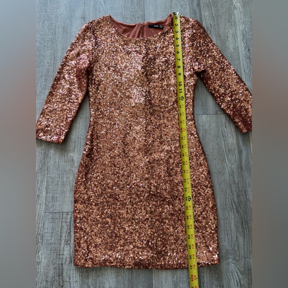 ASOS Rose Gold Sequin Mini Dress Long Sleeve Bodycon Party Cocktail Medium - Picture 11 of 15